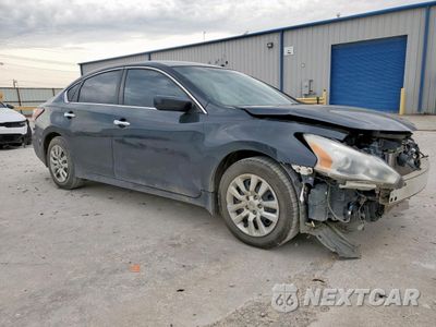 Czwarte zdjęcie samochodu z boku: 2015 NISSAN ALTIMA 2.5 VIN:1N4AL3AP7FN872430 - miniatura