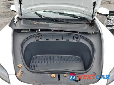 Zdjęcie 11 z 12 samochodu: 2024 TESLA MODEL 3 VIN:5YJ3E1EB9RF802155 - miniatura