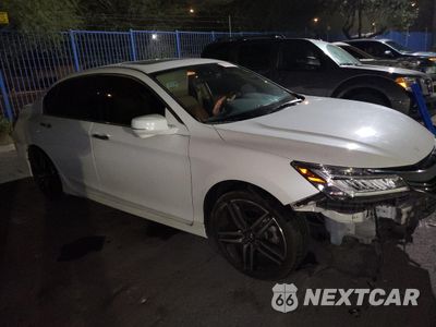 Czwarte zdjęcie samochodu z boku: 2016 HONDA ACCORD TOURING VIN:1HGCR3F98GA006662 - miniatura