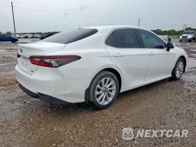 Trzecie zdjęcie samochodu z tyłu: 2024 TOYOTA CAMRY LE VIN:4T1C11AKXRU918047 - miniatura