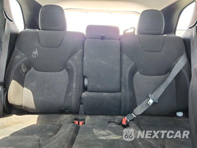 Zdjęcie 10 z 15 samochodu: 2020 JEEP CHEROKEE LATITUDE VIN:1C4PJLCB1LD536334 - miniatura