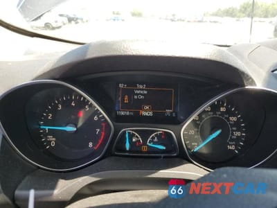 Zdjęcie 9 z 12 samochodu: 2019 FORD ESCAPE SE VIN:1FMCU0GD2KUA17383 - miniatura