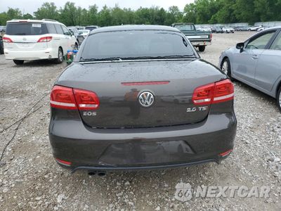 Zdjęcie 6 z 12 samochodu: 2015 VOLKSWAGEN EOS KOMFORT VIN:WVWBW8AH8FV005579 - miniatura
