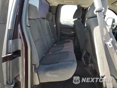 Zdjęcie 10 z 14 samochodu: 2008 GMC SIERRA K1500 VIN:2GTEK19J781276113 - miniatura