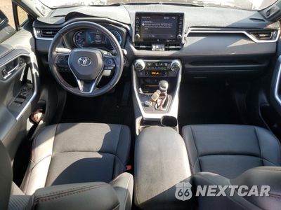 Zdjęcie 8 z 14 samochodu: 2021 TOYOTA RAV4 PRIME XSE VIN:JTMFB3FV6MD070819 - miniatura