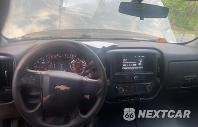 Zdjęcie 9 z 11 samochodu: 2018 CHEVROLET SILVERADO C1500 VIN:1GCNCNEH1JZ216073 - miniatura