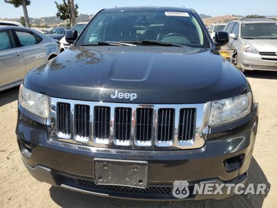 Piąte zdjęcie samochodu w środku: 2013 JEEP GRAND CHEROKEE LAREDO VIN:1C4RJEAG3DC610637 - miniatura