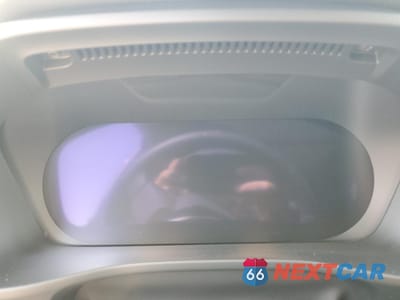 Zdjęcie 9 z 16 samochodu: 2024 VOLVO XC40 CORE VIN:YV4L12UK6R2360261 - miniatura