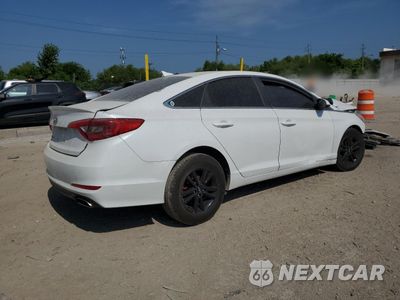 Trzecie zdjęcie samochodu z tyłu: 2015 HYUNDAI SONATA SE VIN:5NPE24AF3FH135382 - miniatura