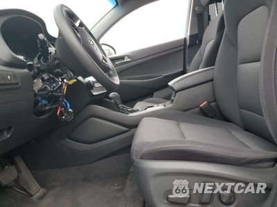 Zdjęcie 7 z 15 samochodu: 2018 HYUNDAI TUCSON SEL VIN:KM8J33A41JU725658 - miniatura