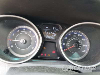 Zdjęcie 9 z 13 samochodu: 2014 HYUNDAI ELANTRA SE VIN:KMHDH4AE0EU084795 - miniatura