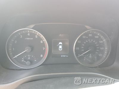 Zdjęcie 9 z 12 samochodu: 2018 HYUNDAI ELANTRA SEL VIN:5NPD84LF4JH341598 - miniatura