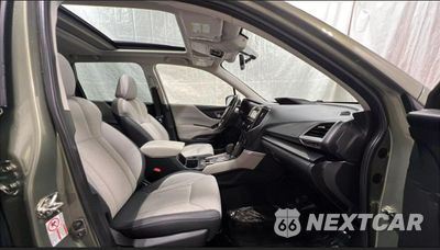 Piąte zdjęcie samochodu w środku: 2020 SUBARU FORESTER PREMIUM VIN:JF2SKAGC9LH514849 - miniatura