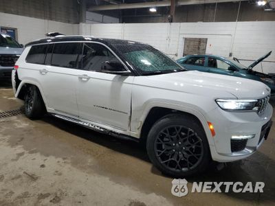 Czwarte zdjęcie samochodu z boku: 2022 JEEP GRAND CHEROKEE L SUMMIT VIN:1C4RJKET0N8533770 - miniatura