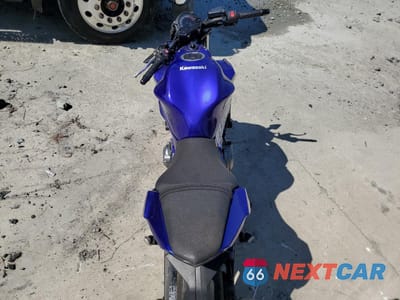 Zdjęcie 6 z 10 samochodu: 2019 KAWASAKI ER650 G VIN:JKAEREG13KDA02874 - miniatura
