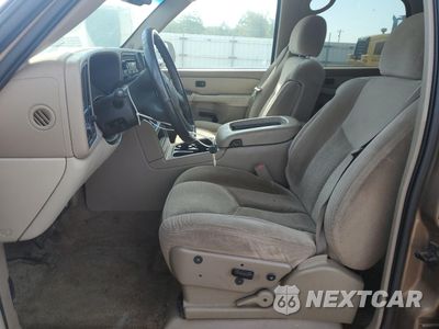 Zdjęcie 7 z 14 samochodu: 2003 CHEVROLET TAHOE C1500 VIN:1GNEC13V53R237634 - miniatura