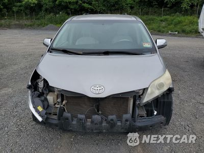 Piąte zdjęcie samochodu w środku: 2012 TOYOTA SIENNA LE VIN:5TDKK3DC7CS248949 - miniatura
