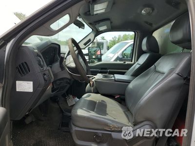 Zdjęcie 7 z 12 samochodu: 2014 FORD F550 SUPER DUTY VIN:1FDUF5HT7EEA55739 - miniatura