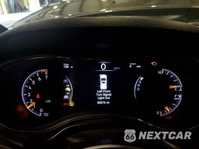 Zdjęcie 9 z 14 samochodu: 2021 JEEP GRAND CHEROKEE LIMITED VIN:1C4RJFBGXMC665946 - miniatura