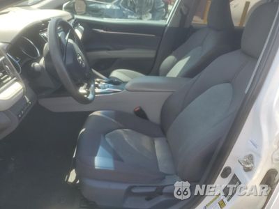 Zdjęcie 7 z 12 samochodu: 2018 TOYOTA CAMRY L VIN:4T1B11HK4JU595149 - miniatura