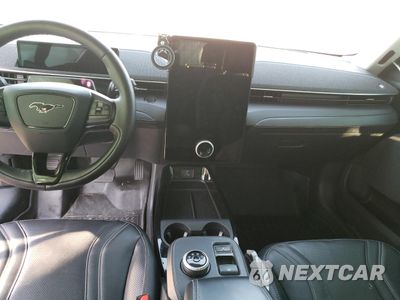 Zdjęcie 8 z 12 samochodu: 2021 FORD MUSTANG MACH-E PREMIUM VIN:3FMTK3RM2MMA24488 - miniatura