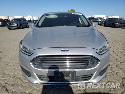 Piąte zdjęcie samochodu w środku: 2014 FORD FUSION SE VIN:1FA6P0H70E5382120 - miniatura