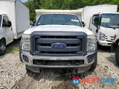 Piąte zdjęcie samochodu w środku: 2014 FORD F550 SUPER DUTY VIN:1FDUF5HT7EEA55739 - miniatura