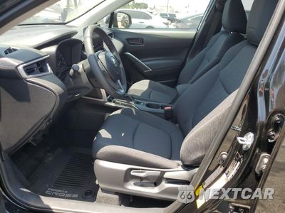 Zdjęcie 7 z 13 samochodu: 2025 TOYOTA COROLLA CROSS LE VIN:7MUCAAAG4SV138349 - miniatura