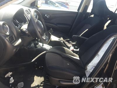 Zdjęcie 7 z 12 samochodu: 2014 NISSAN VERSA S VIN:3N1CN7AP9EL856722 - miniatura