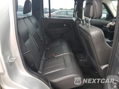 Zdjęcie 11 z 16 samochodu: 2012 JEEP LIBERTY SPORT VIN:1C4PJLAK8CW170055 - miniatura