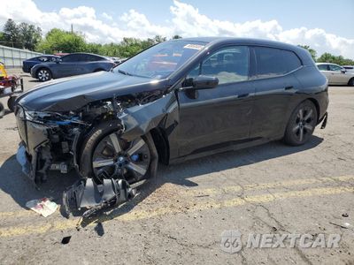 2025 BMW IX M60 WB533CF02SCU41073 - główne zdjęcie licytacji z USA - miniatura