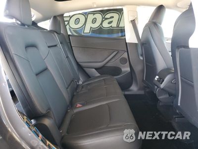 Zdjęcie 10 z 15 samochodu: 2022 TESLA MODEL Y VIN:7SAYGDEE4NF558374 - miniatura