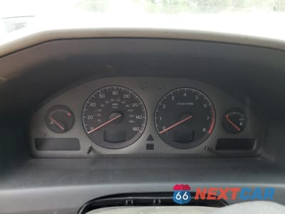 Zdjęcie 9 z 12 samochodu: 2002 VOLVO V70 VIN:YV1SW61R221262603 - miniatura