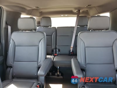 Zdjęcie 10 z 16 samochodu: 2024 GMC YUKON XL DENALI VIN:1GKS2JKLXRR301078 - miniatura