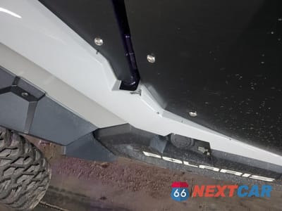 Zdjęcie 9 z 11 samochodu: 2018 POLARIS RZR XP TURBO EPS VIN:3NSVDE929JF935711 - miniatura