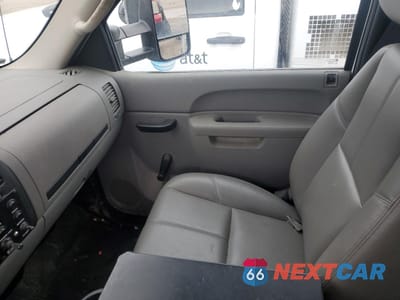 Zdjęcie 11 z 13 samochodu: 2012 CHEVROLET SILVERADO K3500 VIN:1GB3KZCG2CF204776 - miniatura