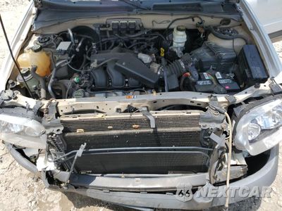 Zdjęcie 12 z 13 samochodu: 2005 FORD ESCAPE XLT VIN:1FMYU93135DA21694 - miniatura