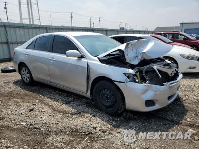 Czwarte zdjęcie samochodu z boku: 2010 TOYOTA CAMRY BASE VIN:4T4BF3EK0AR063517 - miniatura