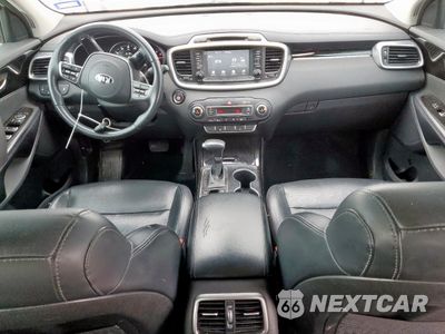 Zdjęcie 8 z 15 samochodu: 2019 KIA SORENTO EX VIN:5XYPH4A56KG465095 - miniatura