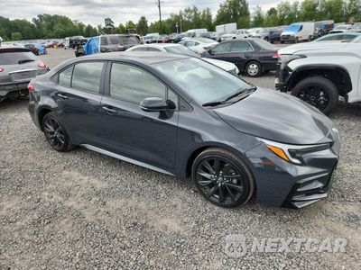 Czwarte zdjęcie samochodu z boku: 2024 TOYOTA COROLLA XSE VIN:JTDT4MCE1R3522292 - miniatura