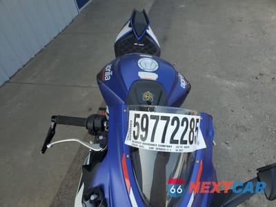 Piąte zdjęcie samochodu w środku: 2024 APRILIA RS 660 VIN:ZD4KSUG00RS002207 - miniatura