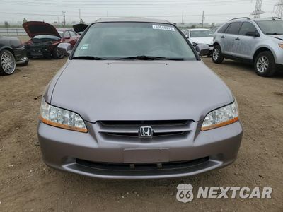 Piąte zdjęcie samochodu w środku: 2000 HONDA ACCORD LX VIN:1HGCG1648YA000893 - miniatura