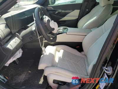 Zdjęcie 7 z 12 samochodu: 2024 BMW I5 EDRIVE 40 VIN:WBY33FK07RCR03776 - miniatura