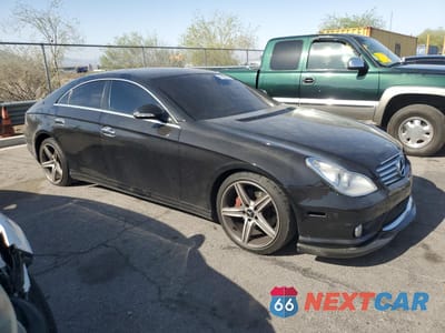 Czwarte zdjęcie samochodu z boku: 2008 MERCEDES-BENZ CLS 550 VIN:WDDDJ72X28A128981 - miniatura