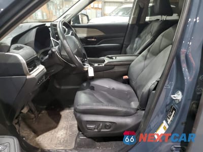 Zdjęcie 7 z 14 samochodu: 2024 TOYOTA GRAND HIGHLANDER XLE VIN:5TDACAB54RS000118 - miniatura