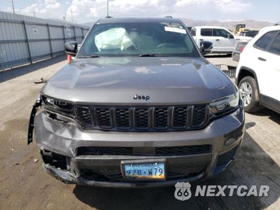 Piąte zdjęcie samochodu w środku: 2023 JEEP GRAND CHEROKEE L LAREDO VIN:1C4RJKAG8P8751144 - miniatura