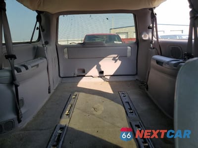 Zdjęcie 10 z 13 samochodu: 2000 DODGE GRAND CARAVAN ES VIN:1B4GP74L3YB684949 - miniatura