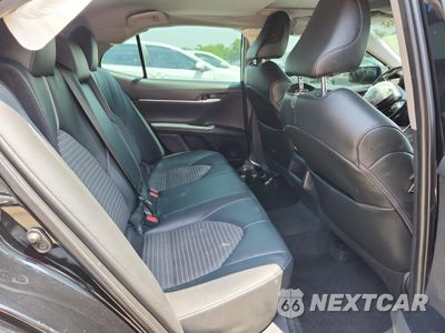 Zdjęcie 10 z 16 samochodu: 2020 TOYOTA CAMRY SE VIN:4T1G11AK8LU508159 - miniatura
