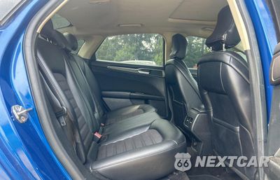 Zdjęcie 6 z 10 samochodu: 2017 FORD FUSION SE VIN:3FA6P0HD7HR183895 - miniatura