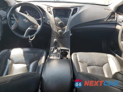 Zdjęcie 8 z 15 samochodu: 2012 HYUNDAI AZERA GLS VIN:KMHFG4JG2CA150923 - miniatura